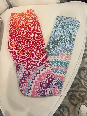 Colorful Paisley Gradient Leggings